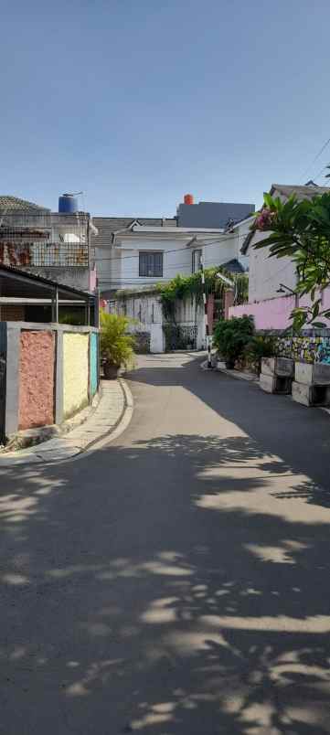 hunian dekat stan bintaro