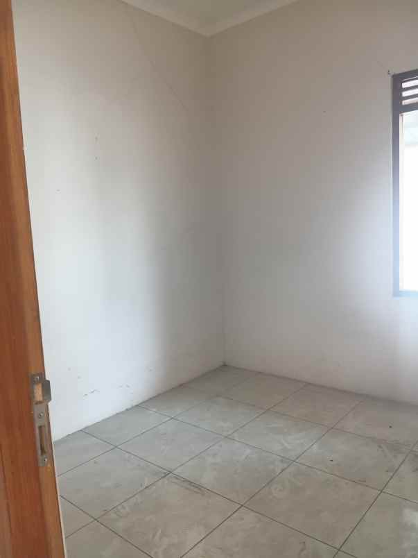 jual cepat rumah lokasi bagus di kota bali residence