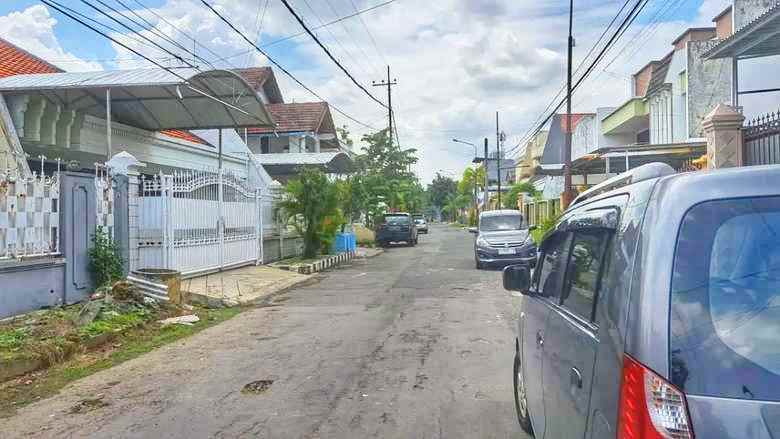 jual rumah 1 lantai dharmahusada indah barat surabaya