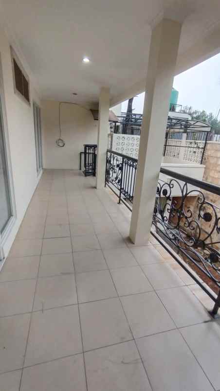 jual rumah bagus raffles hills cibubur
