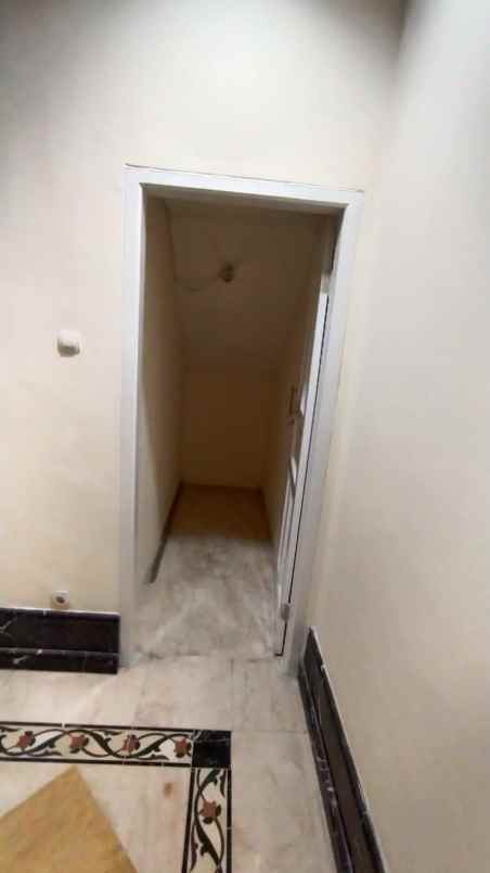 jual rumah bagus raffles hills cibubur