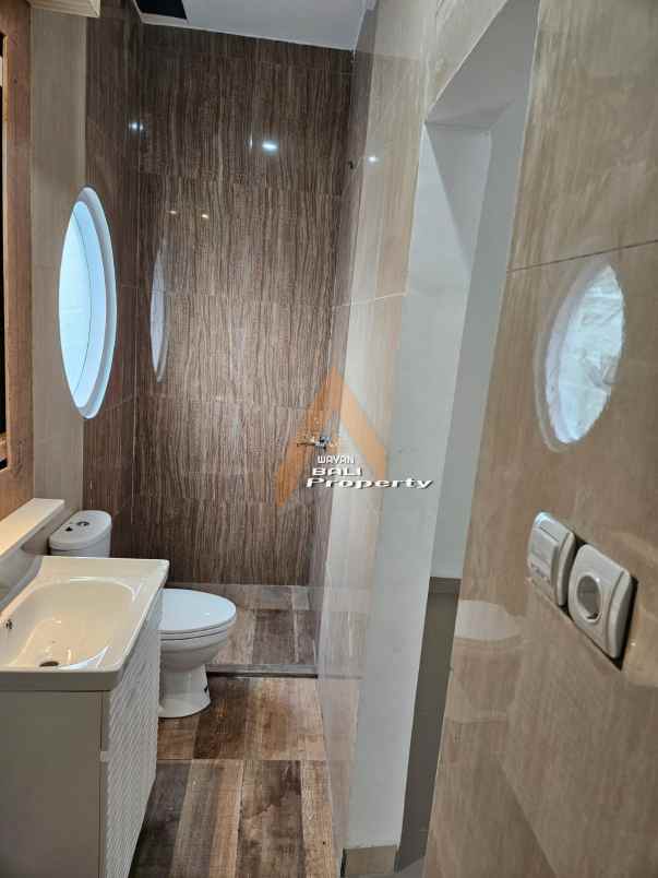 jual rumah mewah dan baru di gatot subroto denpasar