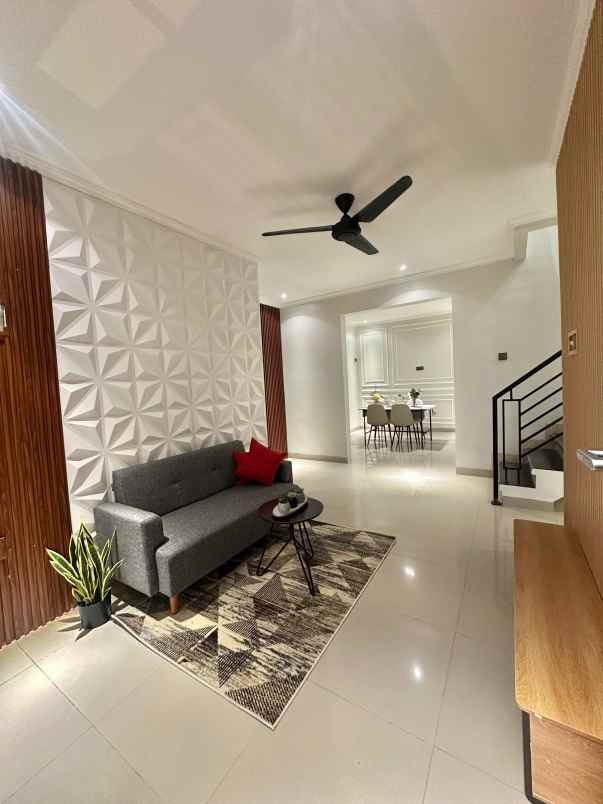 jual rumah siap huni di metland transyogi cileungsi