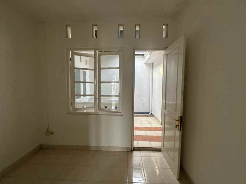 jual rumah siap huni kota wisata cibubur