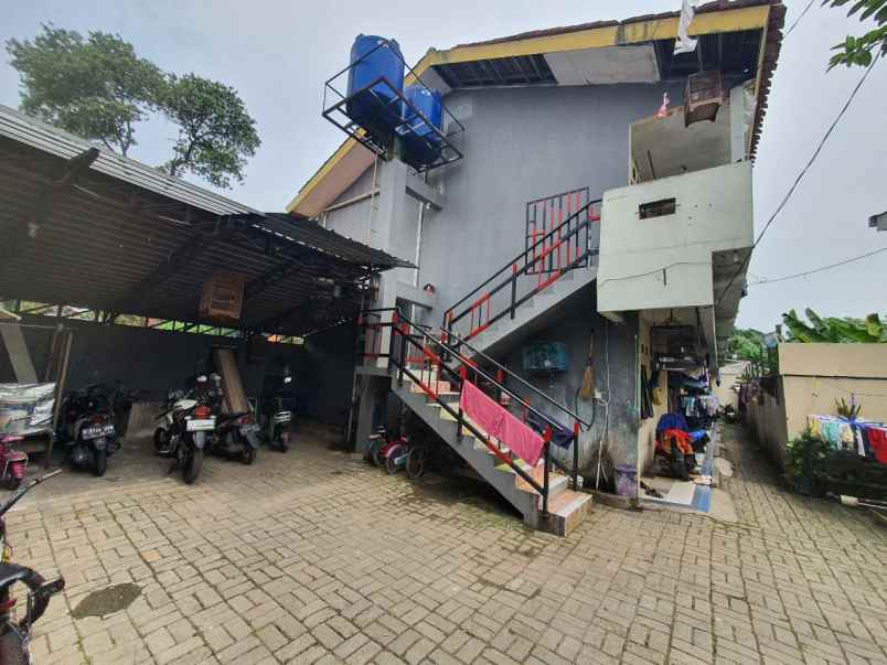 kontrakan 26 unit full isi di serua cputat