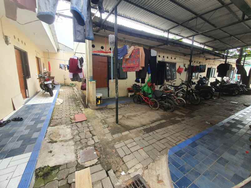 kontrakan 26 unit full isi di serua cputat