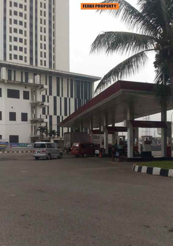 pom bensin sebelah apartemen chadstone cikarang timur