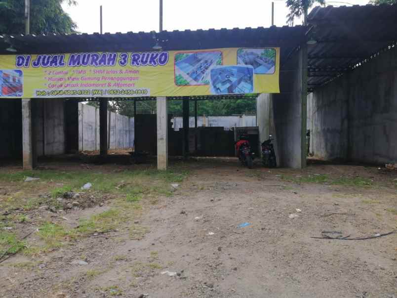 ruko gudang kantor jl raya sudirman dlanggu