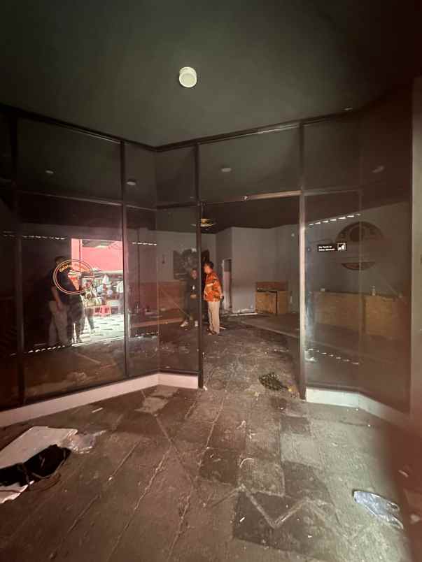 ruko jalan tunjungan surabaya tangah kota strategis