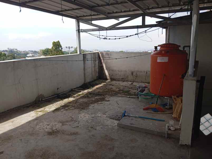 ruko mainroad ciwaruga 3 lantai cocok untuk usaha