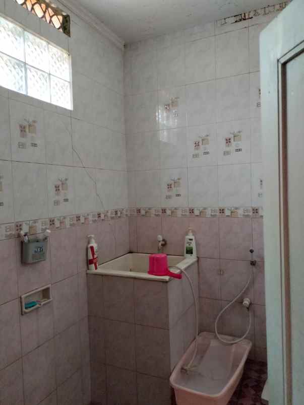 ruko rumah cihanjuang raya cocok untuk usaha