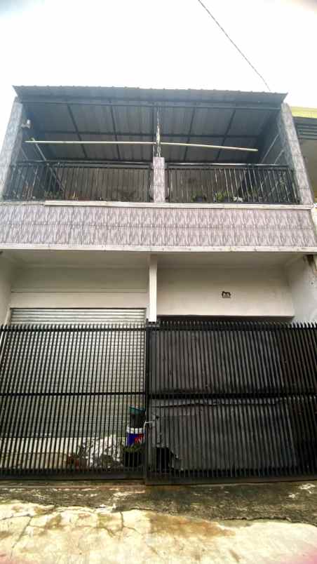 rumah 2 lantai cibinong