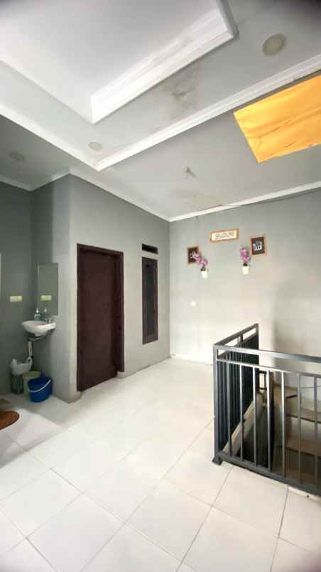 rumah 2 lantai cibinong