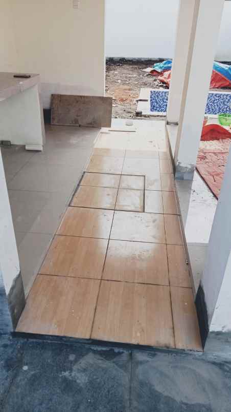 rumah 2 lantai lokasi dekat kawasan jatim park 1 batu