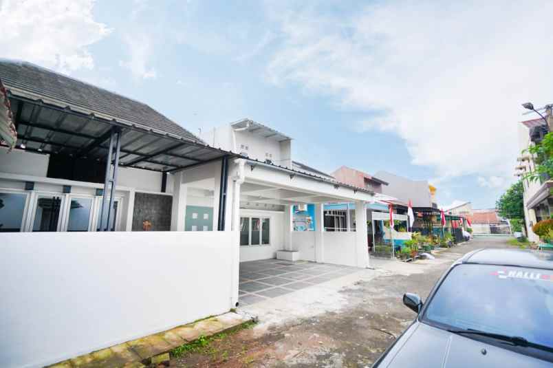 rumah 2 lantai siap huni di limo depok