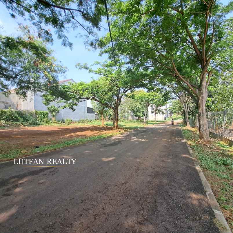 rumah american style jagakarsa dalam komplek