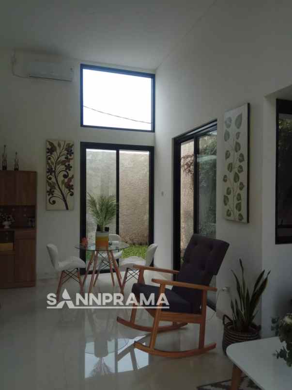 rumah baru dalam town house di sawangan