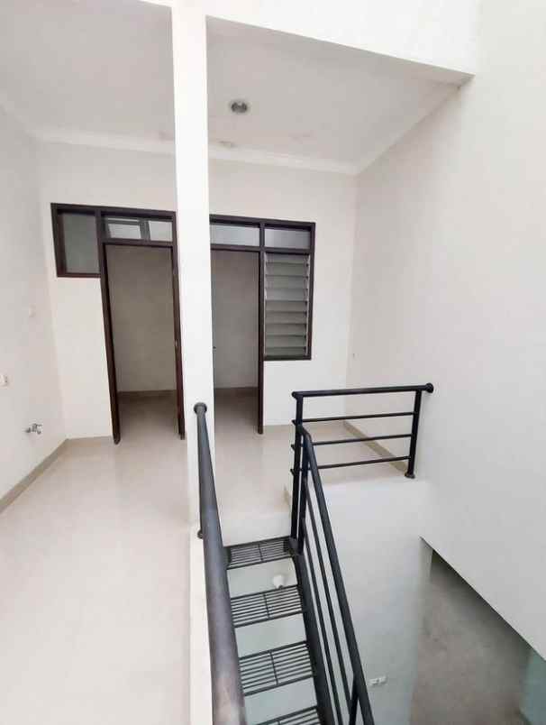 rumah baru ditengah kota bandung regol dekat moh toha