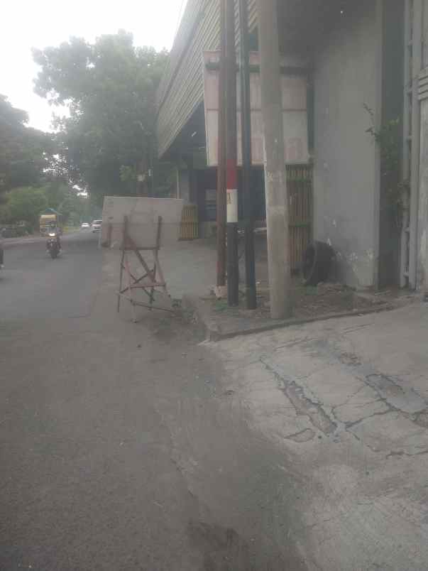 rumah bekas cocok untuk bisnis