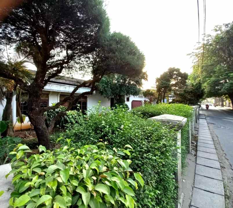 rumah bukit cinere raya cinere