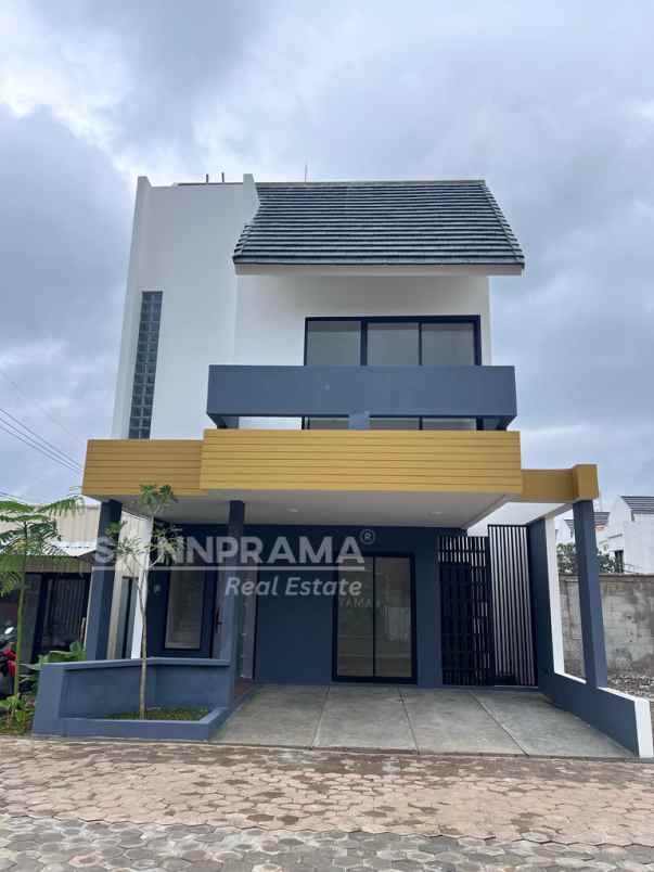 rumah cantik 2 lt namaya pondok petir depok