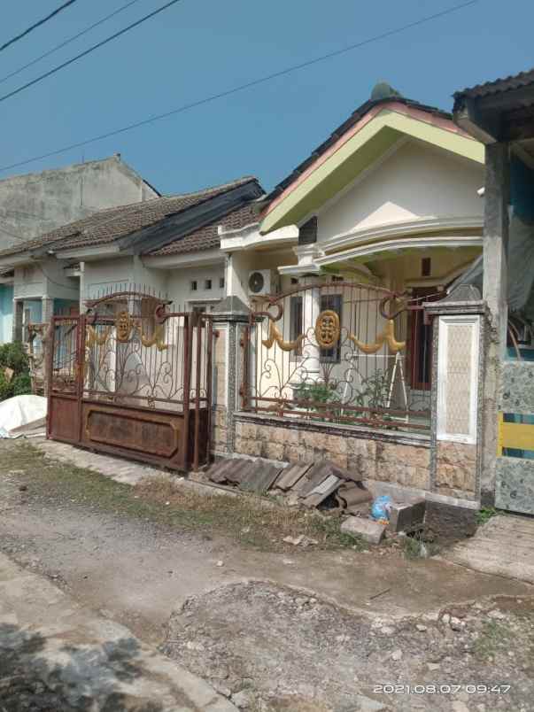 rumah cihideung udik ciampea bogor