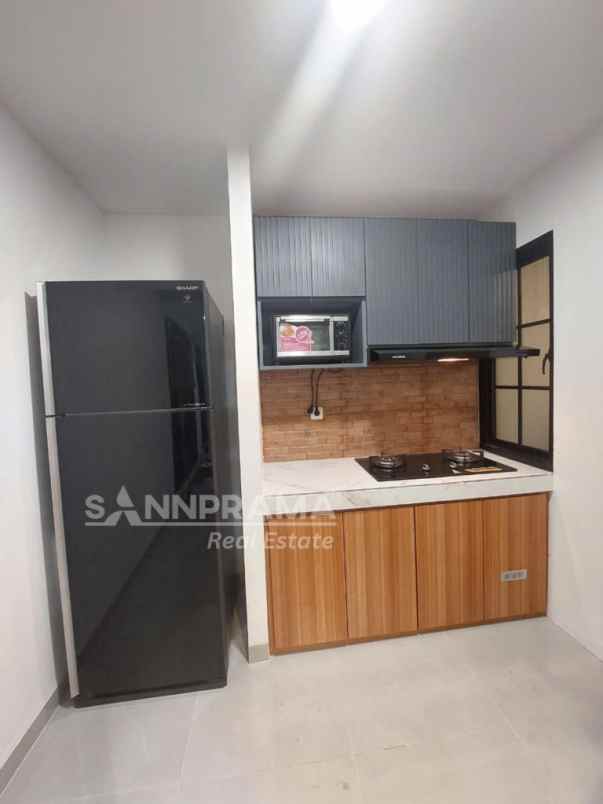 rumah full furnished dekat tol sawangan depok