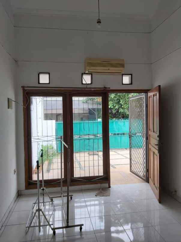 rumah gading elok kelapa gading