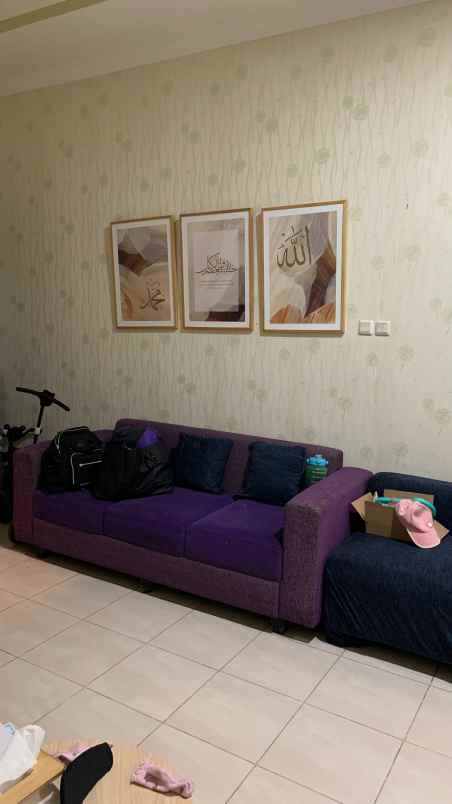 rumah hadap timur di royal residence jakarta timur