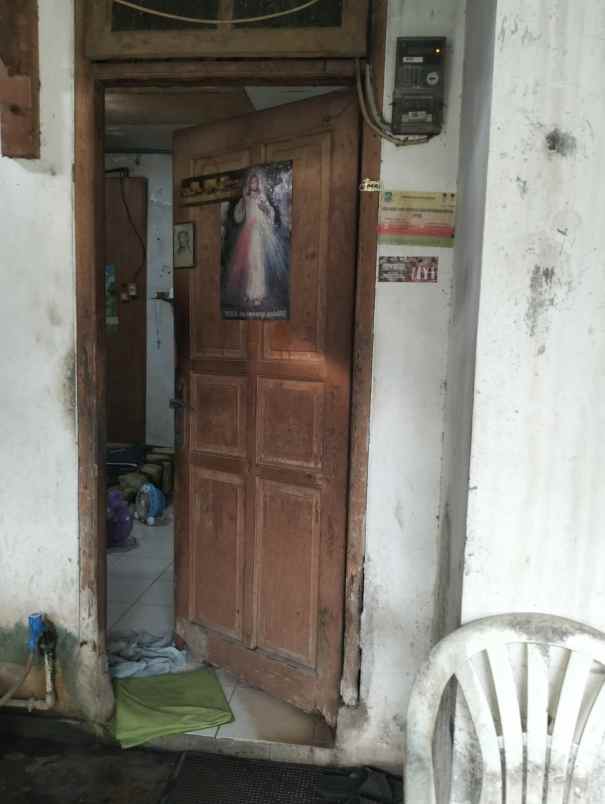 rumah hook strategis wisma asri