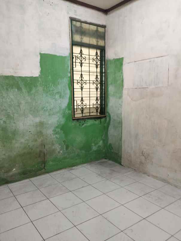 rumah hook strategis wisma asri