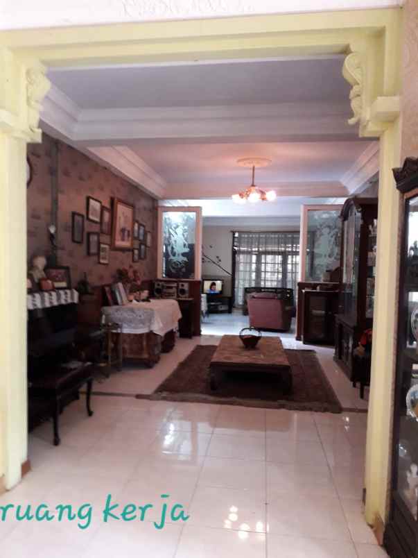 rumah intan cilandak barat