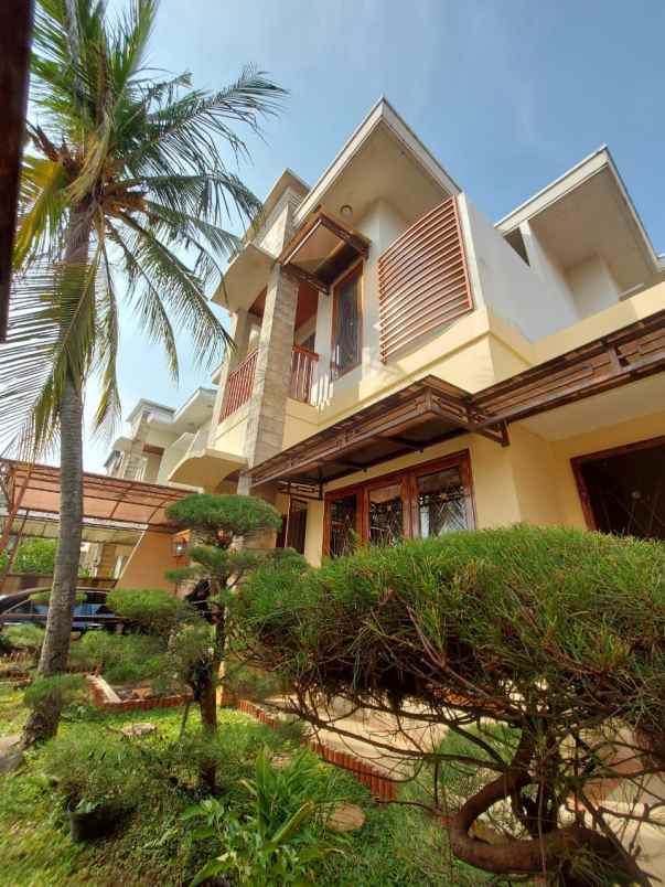 rumah jakarta selatan cilandak