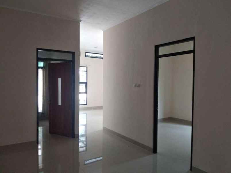 rumah jalan alternatif kota