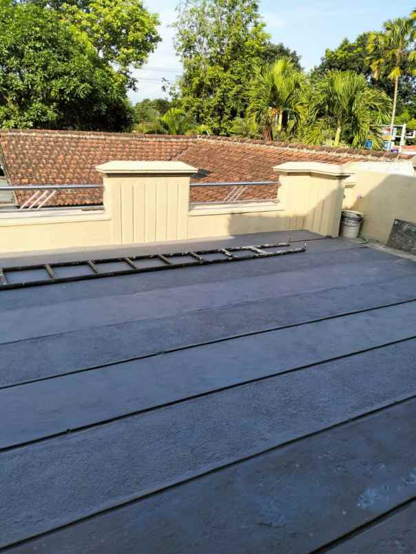 rumah jalan dr cipto malang dekat kampus unbra araya