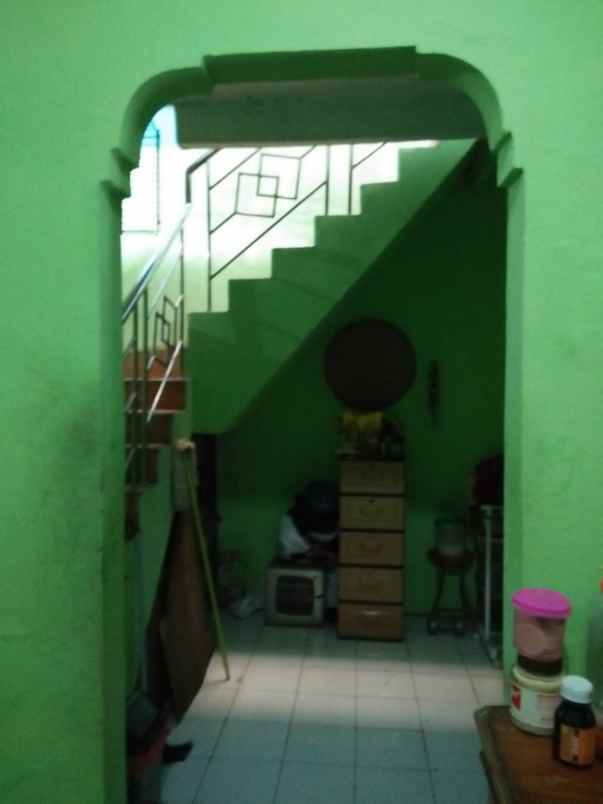 rumah jl h barat kebon baru kec