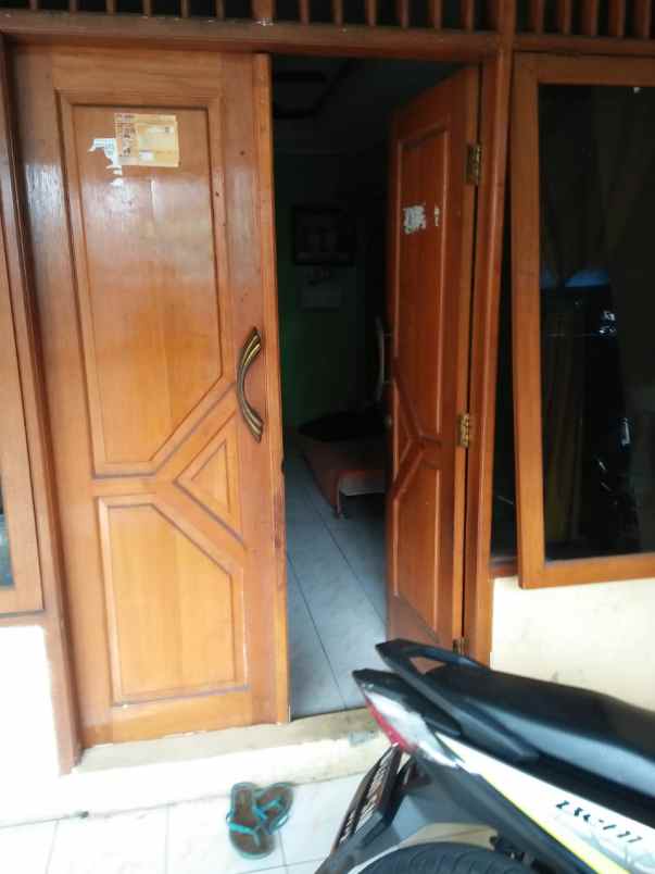 rumah jl h barat kebon baru kec
