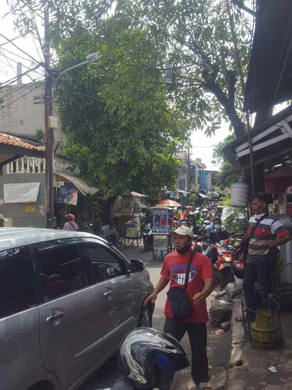 rumah jl h barat kebon baru kec