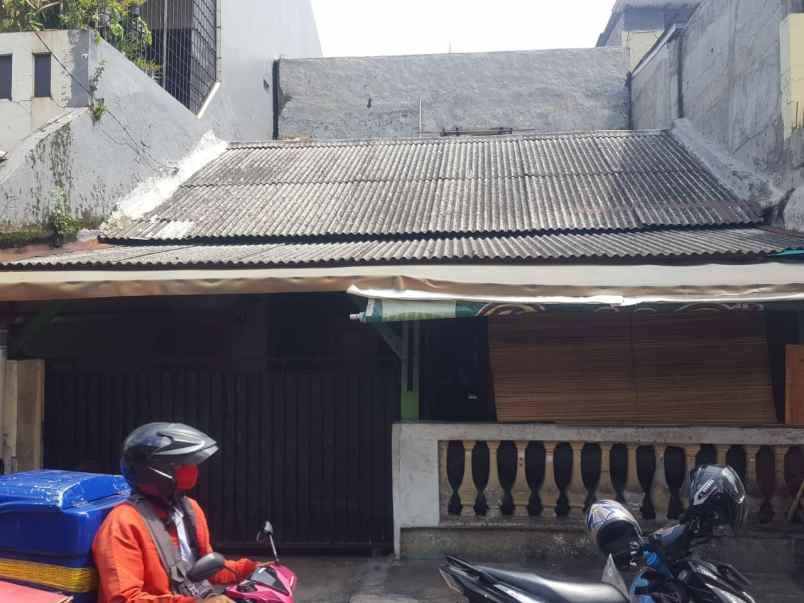rumah jl h barat kebon baru kec