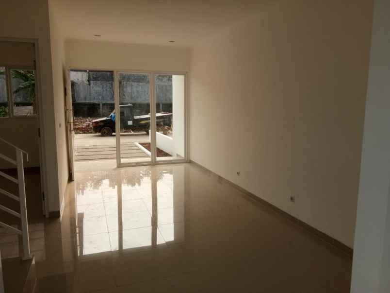 rumah jl jati makmur raya bekasi