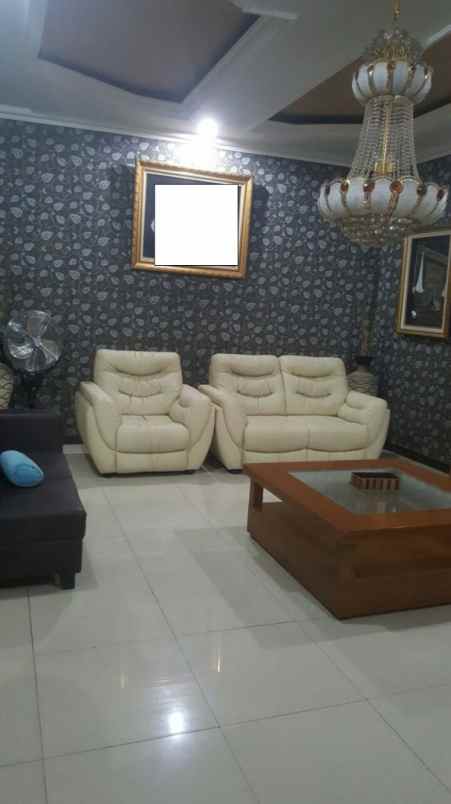 rumah jl kebon baru semper