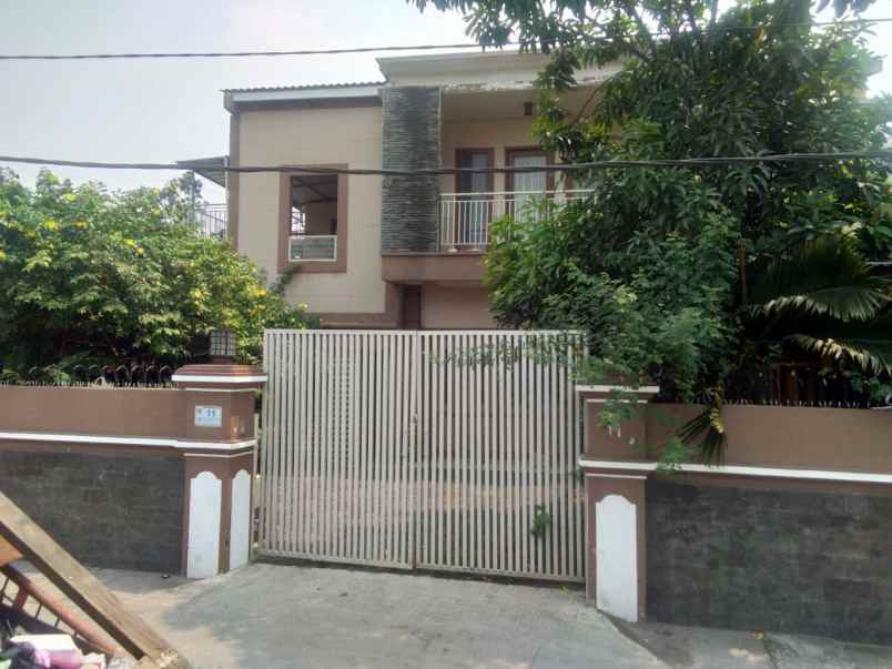 rumah jl kebon baru semper