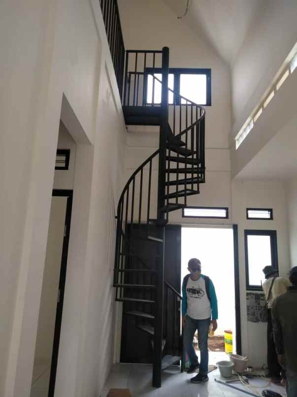 rumah jl kh muhidin tanah sareal