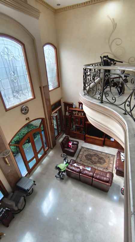 rumah klasik batununggal sayap buah batu bandung