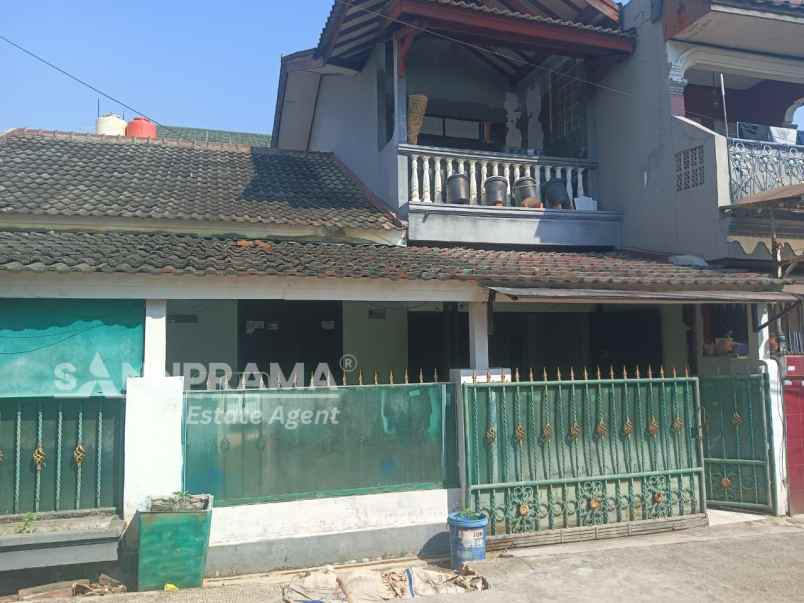 rumah luas di juanda komplek pelni depok rn tami