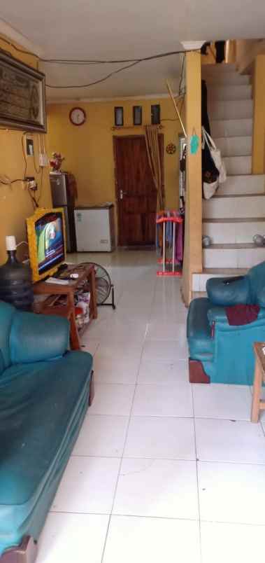 rumah perumahan karang satria