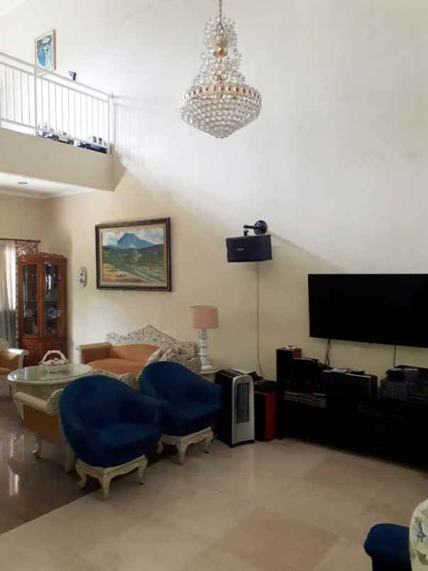 rumah pesanggrahan bintaro jaksel