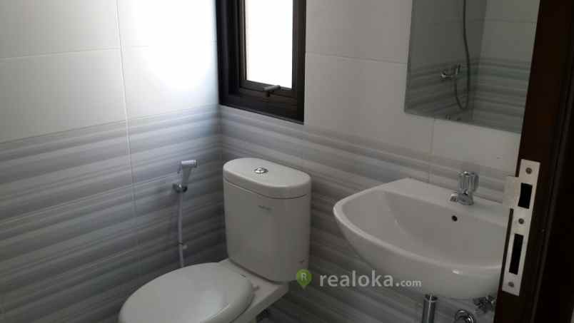 rumah pondok hijau gegerkalong