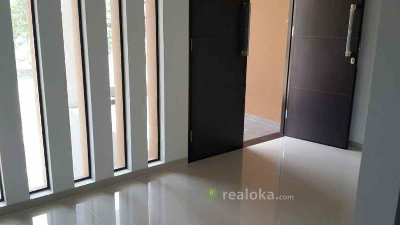 rumah pondok hijau gegerkalong