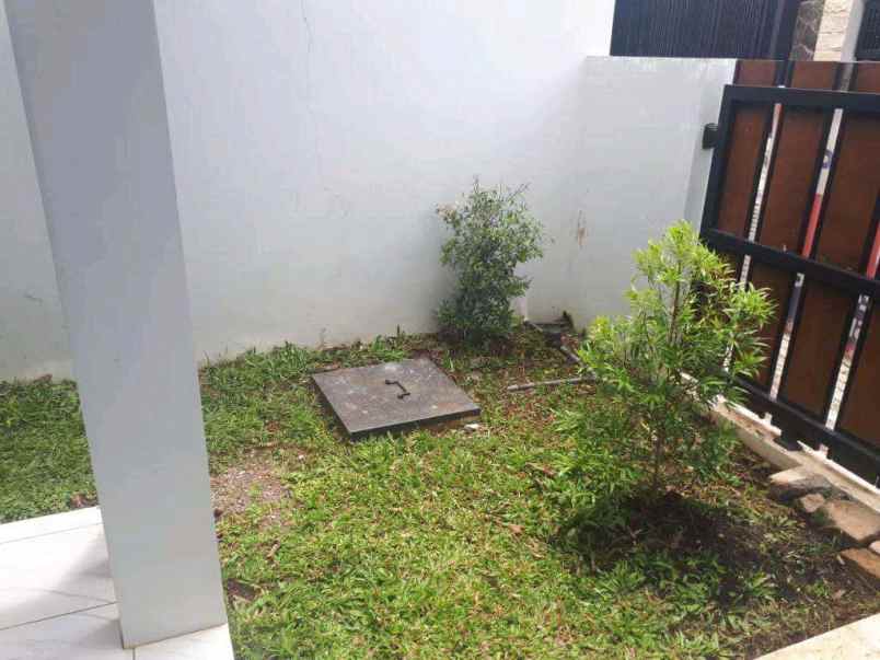 rumah ready siap huni cemara banyumanik semarang